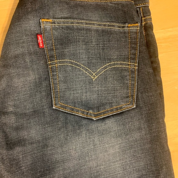 Levis Denim Jeans - Picture 4 of 7